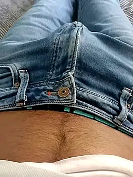 Snapshot of Babyucum4me chatting on March 18, 4:26 am Babyucum4me online show from March 18, 4:26 am