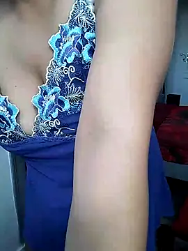 Snapshot of HotSpicyGujju chatting on February 26, 4:45 pm HotSpicyGujju online show from February 26, 4:45 pm