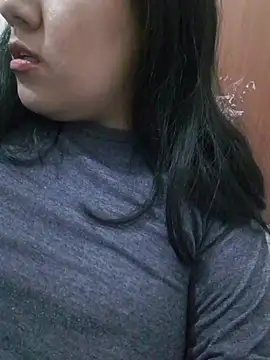 Kalani Engel online show from January 14, 4:51 am