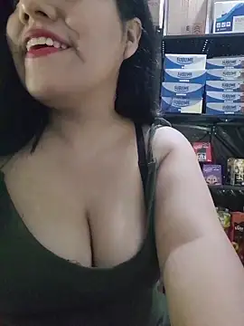 Kalani Engel online show from June 26, 11:31 pm