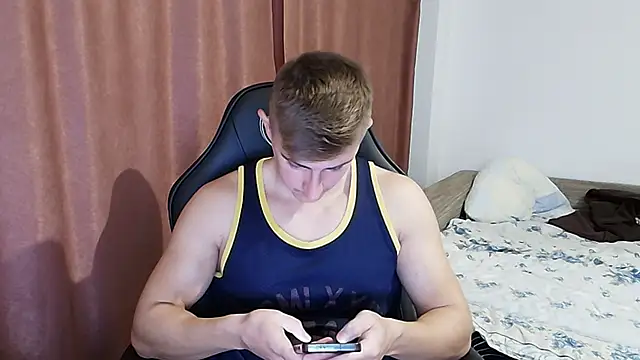 Snapshot of Todhorny9873 chatting on December 13, 9:02 am Todhorny9873 online show from December 13, 9:02 am