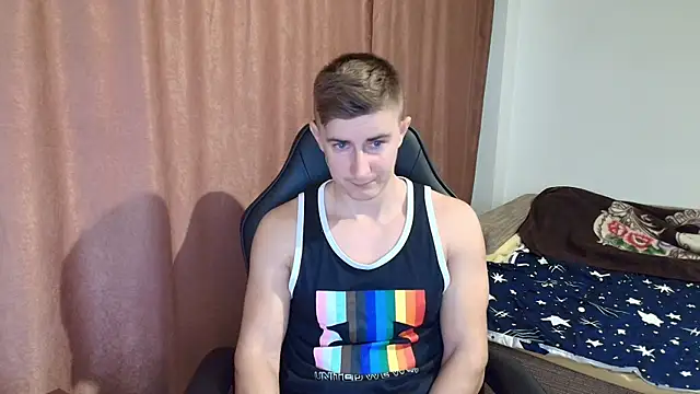 Snapshot of Todhorny9873 chatting on January 9, 5:44 am Todhorny9873 online show from January 9, 5:44 am