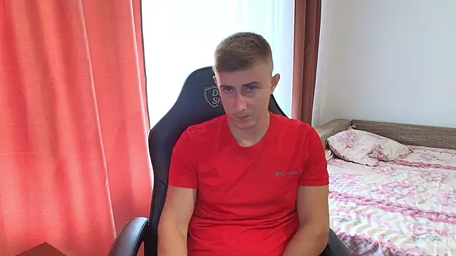 Snapshot of Todhorny9873 chatting on March 11, 11:01 am Todhorny9873 online show from March 11, 11:01 am