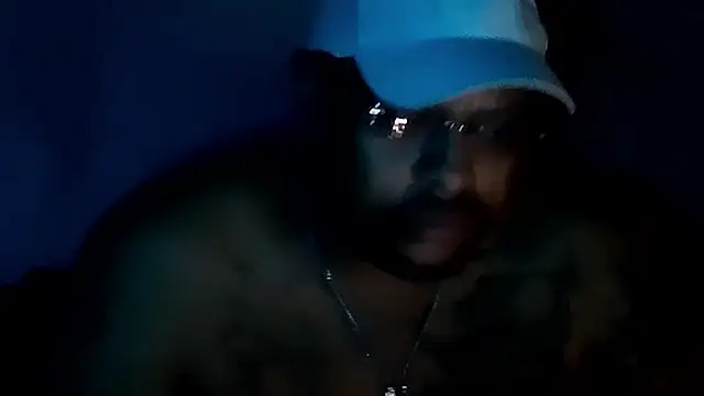 Snapshot of blaccowboy88 chatting on April 3, 7:17 am blaccowboy88 online show from April 3, 7:17 am