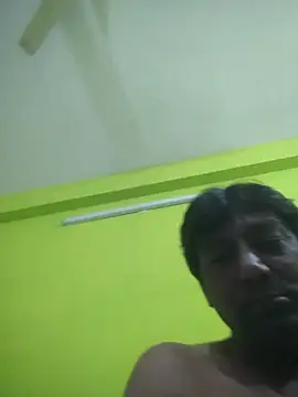 Snapshot of Black_power143 chatting on November 17, 11:21 pm Black power143 online show from November 17, 11:21 pm