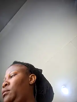 Snapshot of Sexycandyxxx chatting on October 24, 11:39 am Sexycandyxxx online show from October 24, 11:39 am