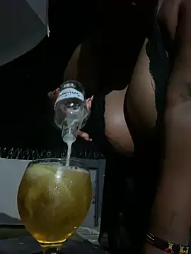 Sexycandyxxx online show from April 8, 5:35 pm