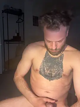 guyatwork16 online show from April 26, 1:58 am