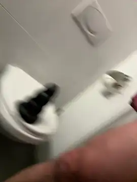 erik301 online show from March 3, 12:17 am