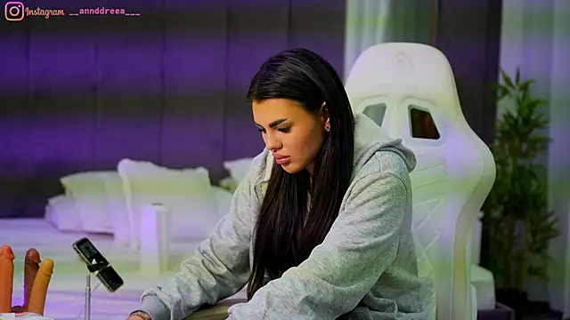 perfectt33n online show from October 8, 3:09 pm