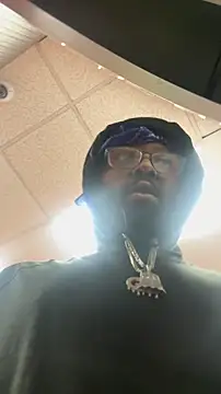 NympHoLuva online show from March 14, 9:04 am