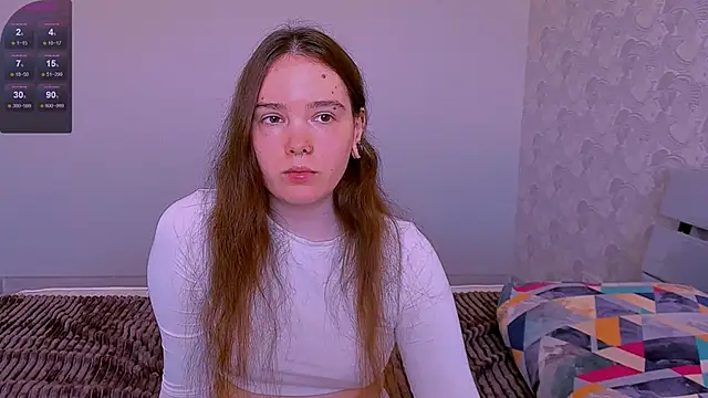 Snapshot of Janie_JJ_Curvie chatting on June 4, 3:12 am Janie JJ Curvie online show from June 4, 3:12 am