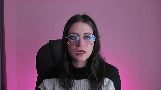 HazelKush online show from October 14, 9:48 pm