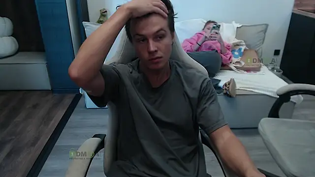 Snapshot of Sunny-Girl1 chatting on September 30, 7:35 am Sunny-Girl1 online show from September 30, 7:35 am