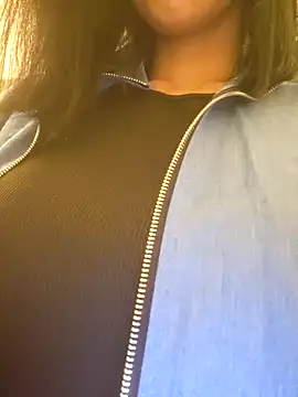 misscectito13 online show from October 24, 7:43 pm