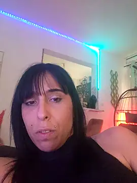 Snapshot of misscectito13 chatting on May 8, 5:07 pm misscectito13 online show from May 8, 5:07 pm