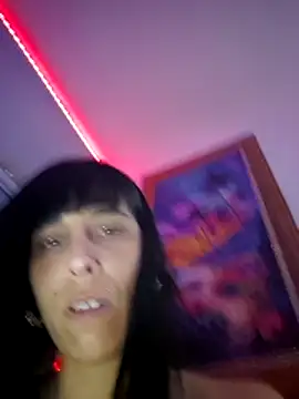 Snapshot of misscectito13 chatting on May 26, 1:45 am misscectito13 online show from May 26, 1:45 am