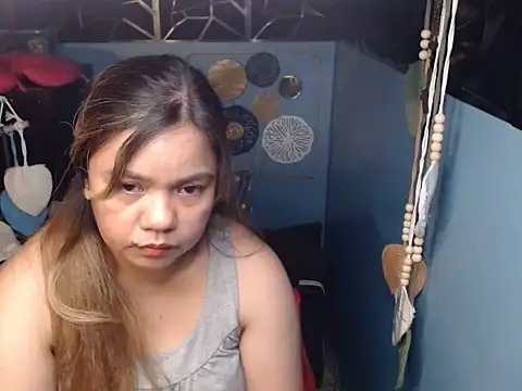 ambersmile online show from October 24, 11:45 pm