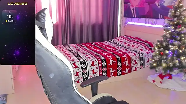 BiMolly online show from February 26, 10:15 am