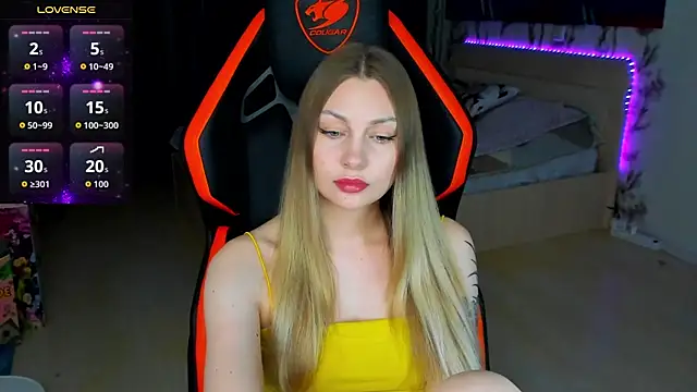 BiMolly online show from April 8, 12:54 am