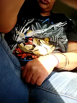 PichyPrettyPussy online show from January 29, 6:50 pm