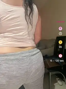 PichyPrettyPussy online show from April 23, 3:03 pm