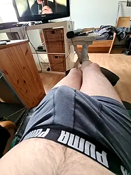 Snapshot of PetePro1989 chatting on October 21, 12:28 pm PetePro1989 online show from October 21, 12:28 pm