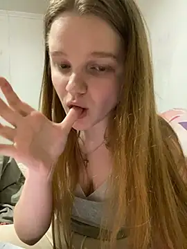 -MimmiLissa- online show from December 10, 9:43 pm