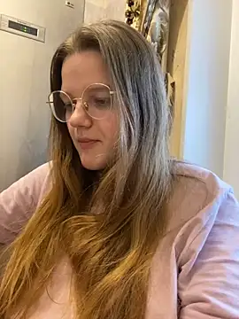 -MimmiLissa- online show from January 26, 11:50 am