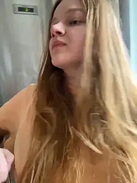 -MimmiLissa- online show from March 12, 11:31 am