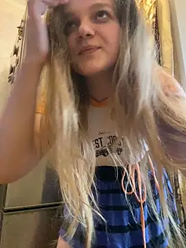 -MimmiLissa- online show from April 16, 4:30 pm