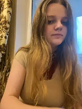 Snapshot of -MimmiLissa- chatting on June 18, 1:06 am -MimmiLissa- online show from June 18, 1:06 am