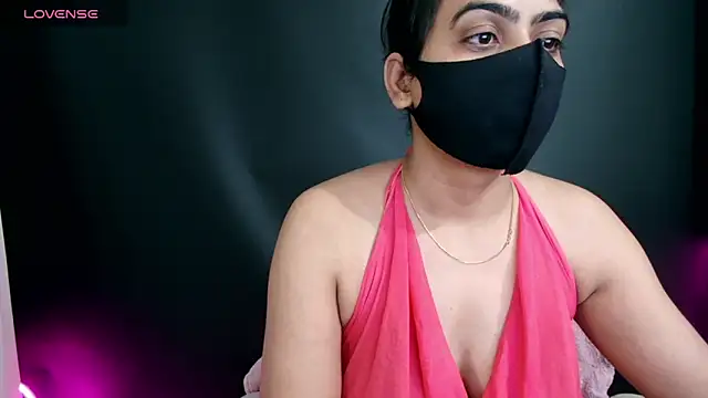 Snapshot of DesiZoya chatting on June 26, 11:53 pm DesiZoya online show from June 26, 11:53 pm
