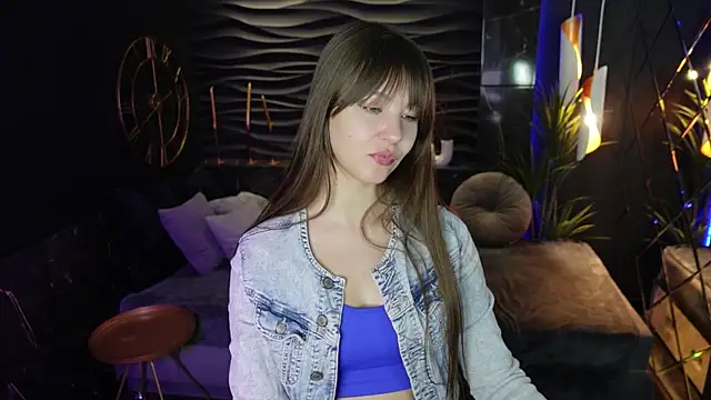 Snapshot of ElizaMild chatting on January 31, 4:59 pm ElizaMild online show from January 31, 4:59 pm