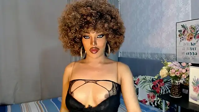 trixxielicious online show from December 24, 8:33 am