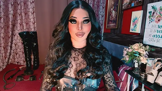 trixxielicious online show from April 12, 12:54 pm