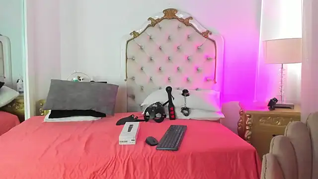 Princsgirl  online show from February 27, 7:47 pm