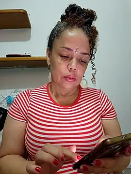 BadMicaela1 online show from December 21, 4:52 am