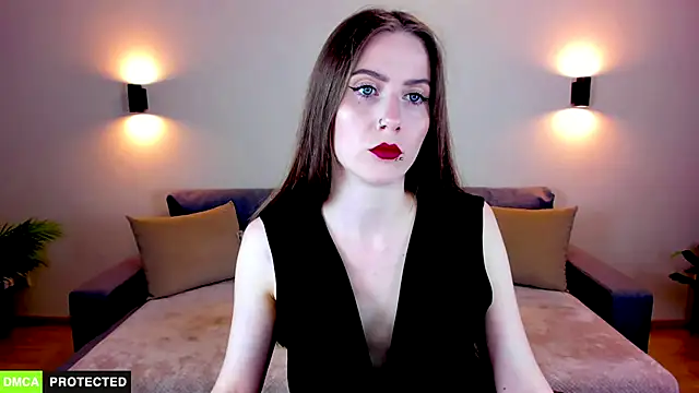 Snapshot of TheWoman__ chatting on September 23, 6:44 pm TheWoman   online show from September 23, 6:44 pm