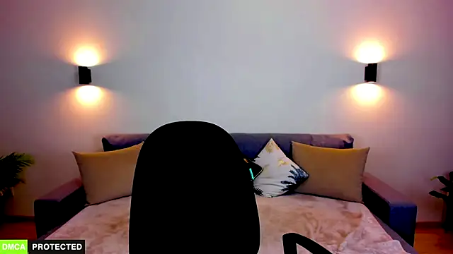 Snapshot of TheWoman__ chatting on October 16, 6:53 pm TheWoman   online show from October 16, 6:53 pm