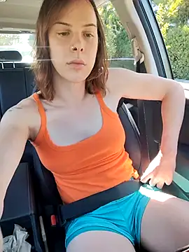 Snapshot of TsSnailGirl69 chatting on September 22, 9:39 pm TsSnailGirl69 online show from September 22, 9:39 pm