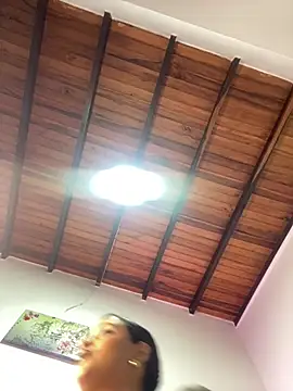 Shantal Lovee online show from December 13, 6:05 pm