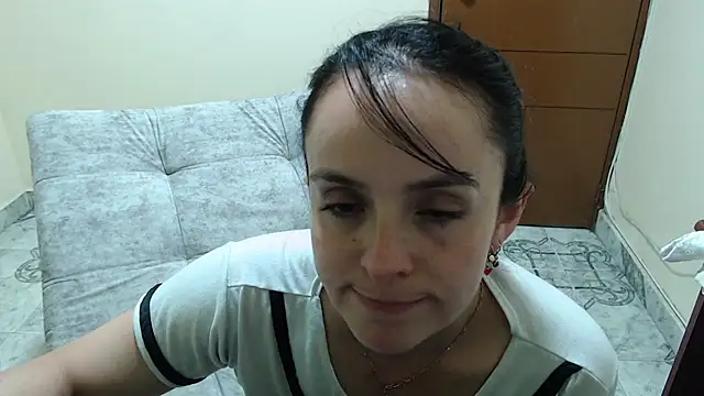 antara hotgirl online show from February 24, 10:03 pm