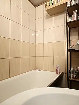 Snapshot of Milda121 chatting on November 1, 8:27 am Milda121 online show from November 1, 8:27 am