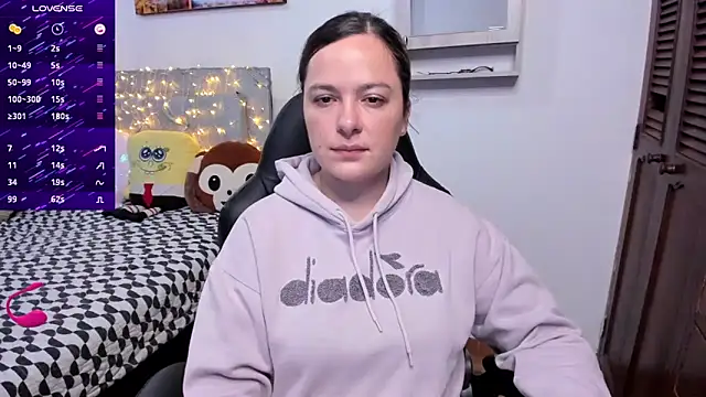 angelaagomez online show from October 16, 5:58 pm