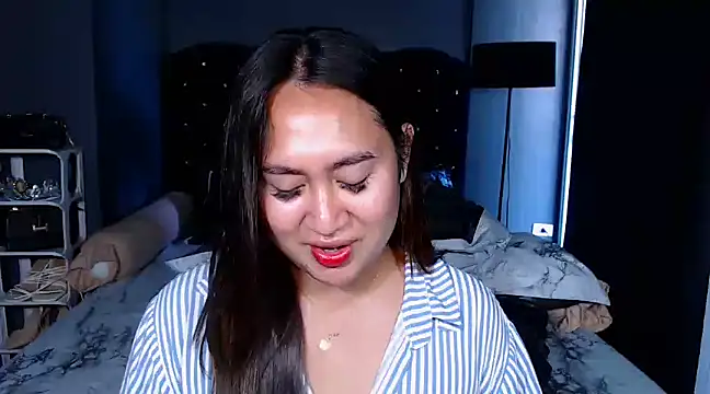 Snapshot of HOTTESTCANDYTS chatting on January 26, 7:21 am HOTTESTCANDYTS online show from January 26, 7:21 am