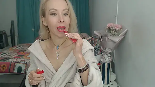 LuxuryNika online show from October 14, 4:19 pm