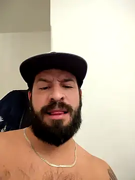 Snapshot of juanci_to chatting on October 18, 11:38 pm juanci to online show from October 18, 11:38 pm