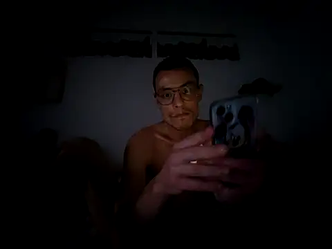 malpka25 online show from October 28, 10:45 pm