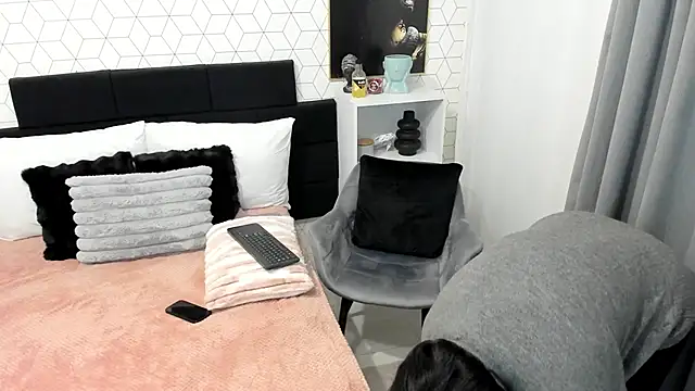 Heidix online show from February 17, 10:51 am